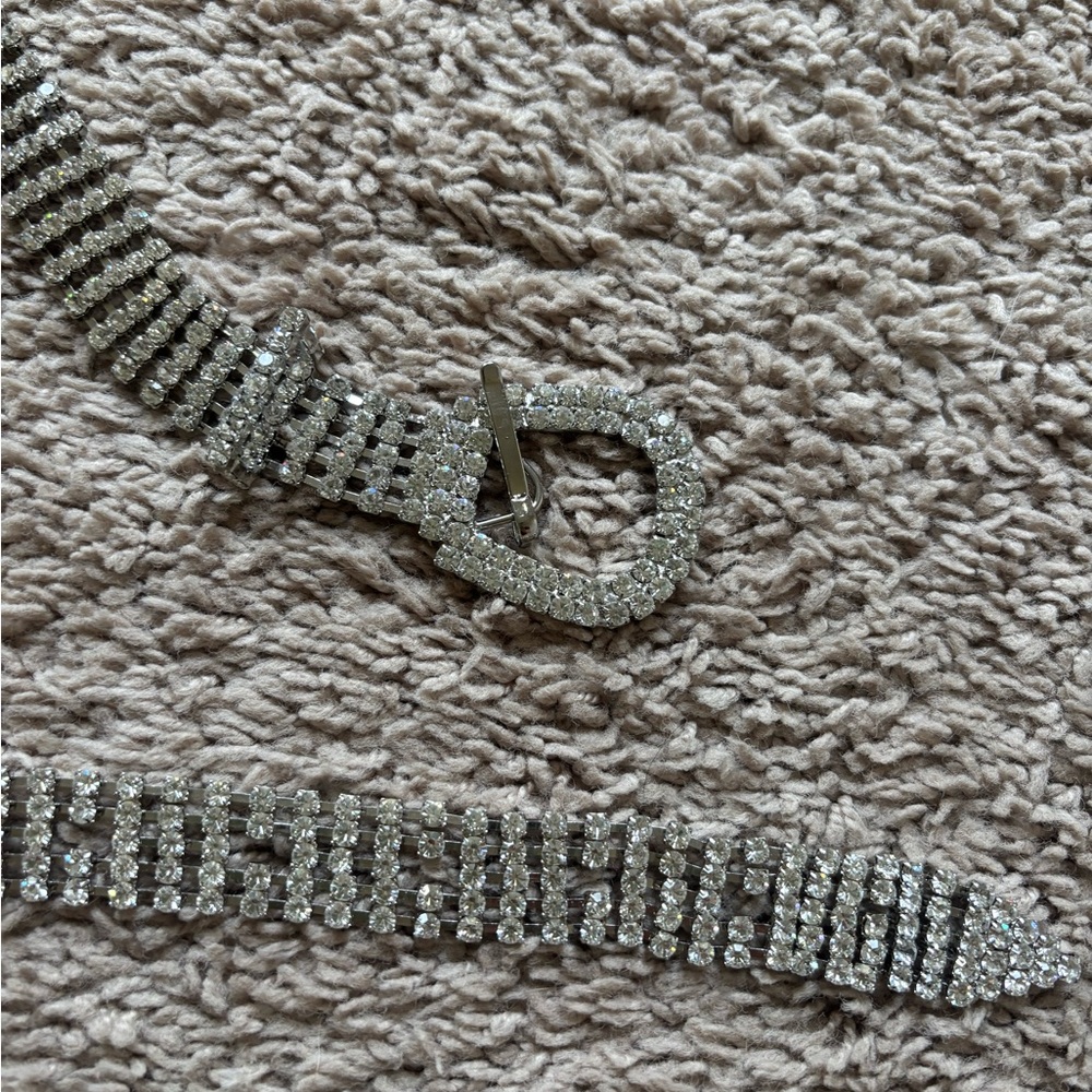 Silver Rhinestone Belt - Picture 2 of 3